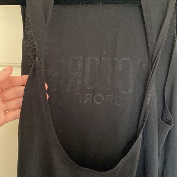 VS Sport Tank - Picture 3 of 4